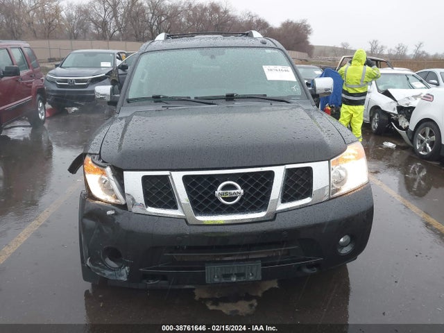 Nissan Armada Platinum 2014 5N1BA0NE7EN611840 Image 12