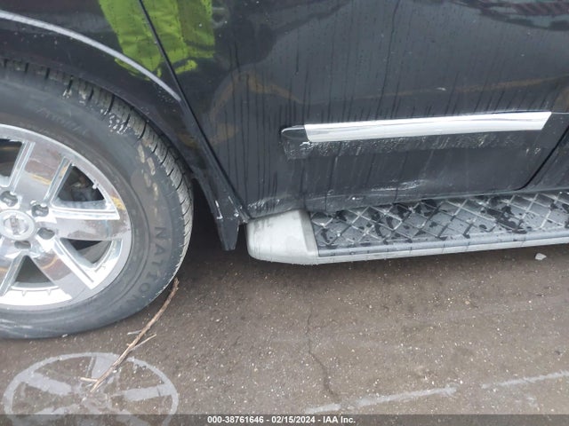 Nissan Armada Platinum 2014 5N1BA0NE7EN611840 Image 6