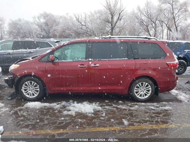 Toyota Sienna Xle 8 Passenger 2015 5TDYK3DC4FS571046 Image 14