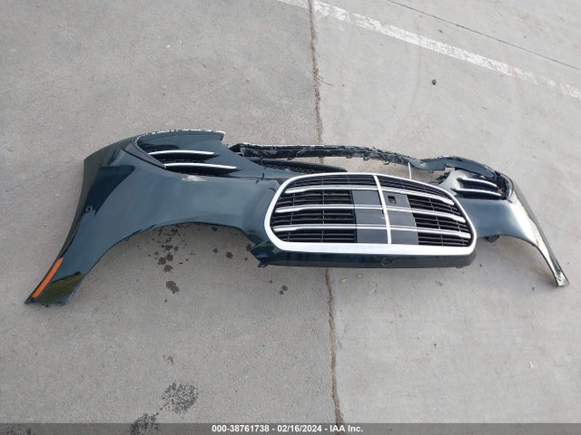 W1K6G6DB6NA068136 Mercedes-Benz S 500 4matic