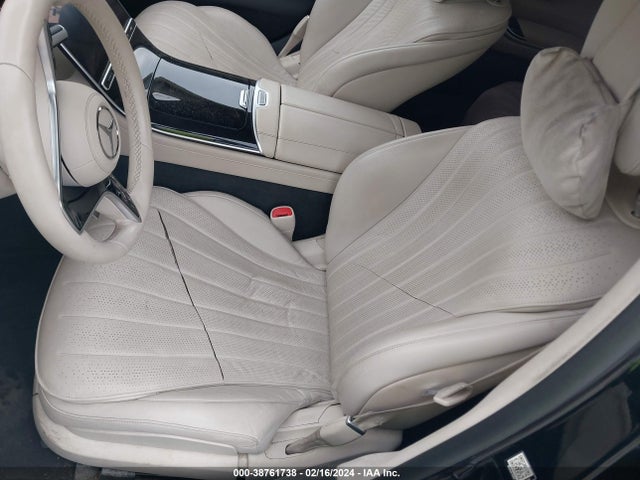 W1K6G6DB6NA068136 Mercedes-Benz S 500 4matic