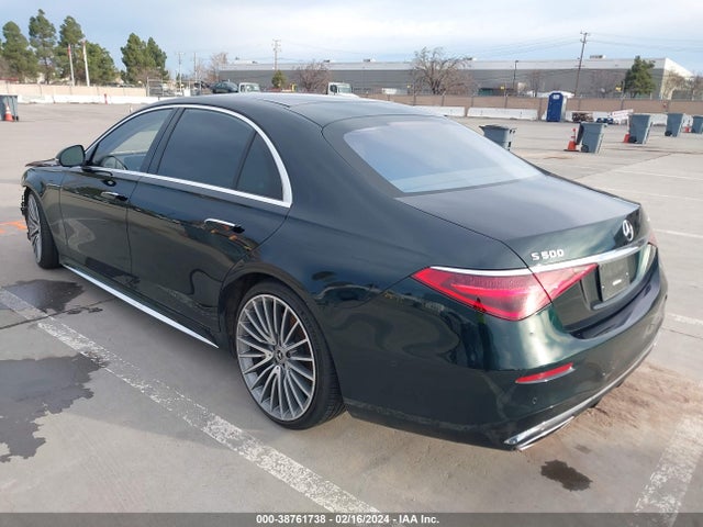 W1K6G6DB6NA068136 Mercedes-Benz S 500 4matic