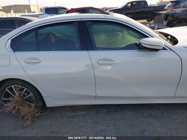 BMW 330I 2022 WBA5R1C05NFL65708 Image 14