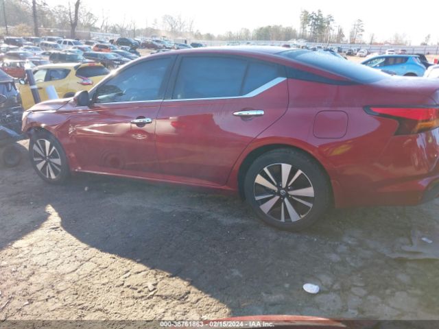 1N4BL4EW1MN352135 Nissan Altima 2.5 Sl