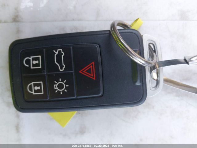 YV140MFMXF1351790 Volvo S60 T5 Platinum