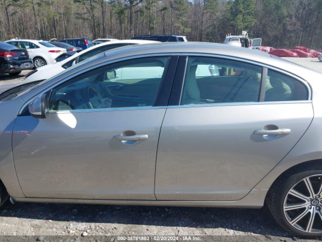 YV140MFMXF1351790 Volvo S60 T5 Platinum