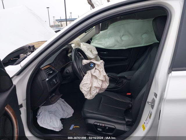 BMW 328I 2014 WBA3C1C53EK117033 Image 5