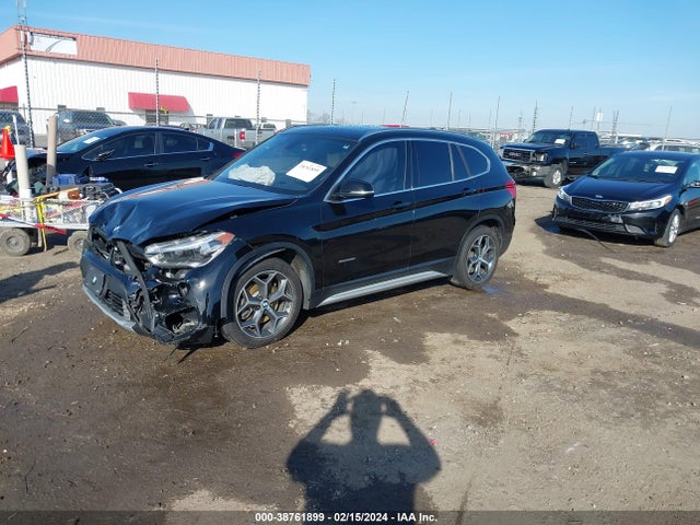 BMW X1 Xdrive28i 2016 WBXHT3Z38G4A48198 Image 2