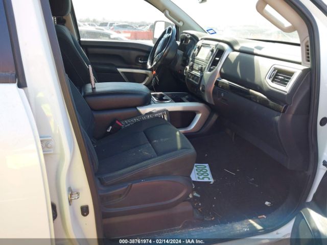 1N6BA1F28GN509767 Nissan Titan Xd Sv Diesel