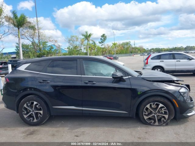 5XYK33AF6PG075231 KIA Sportage Ex