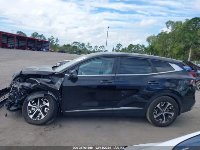 5XYK33AF6PG075231 KIA Sportage Ex