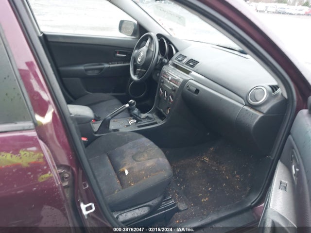 2007 MAZDA MAZDA3 S TOURING VIN: JM1BK343271641311