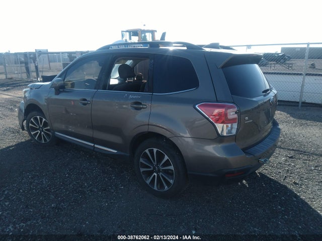 Subaru Forester 2.0xt Touring 2017 JF2SJGWC3HH804579 Image 3