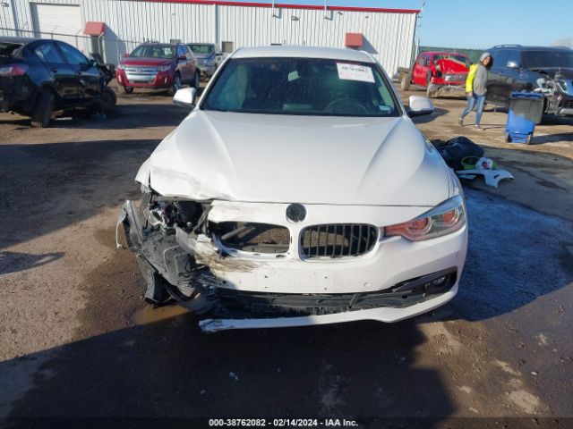WBA8E1G35HNU17281 BMW 320i