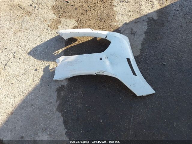 WBA8E1G35HNU17281 BMW 320i