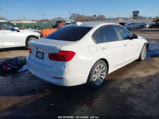 WBA8E1G35HNU17281 BMW 320i