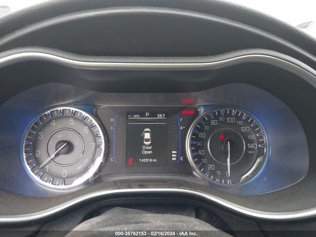 Chrysler 200 Limited 2015 1C3CCCAB3FN741667 Image 7