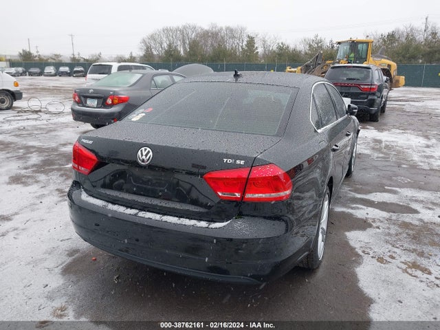 1VWBV7A34FC096036 Volkswagen Passat 2.0l Tdi Se