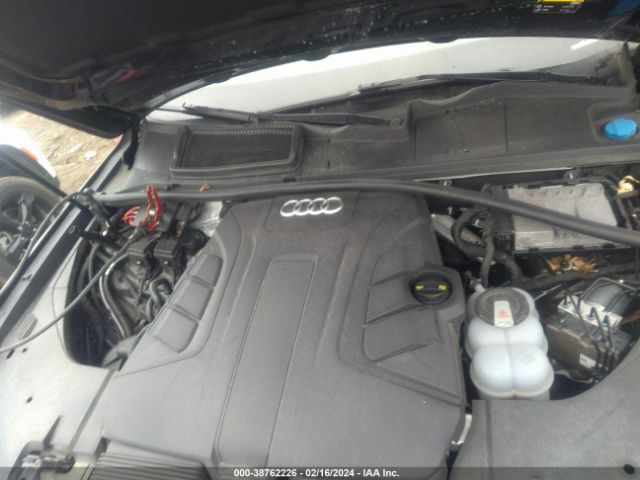 WA1VAAF79KD012876 Audi Q7 55 Premium