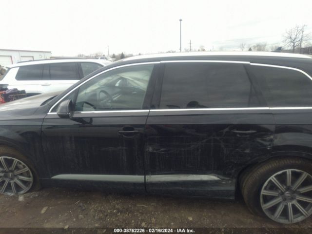 WA1VAAF79KD012876 Audi Q7 55 Premium