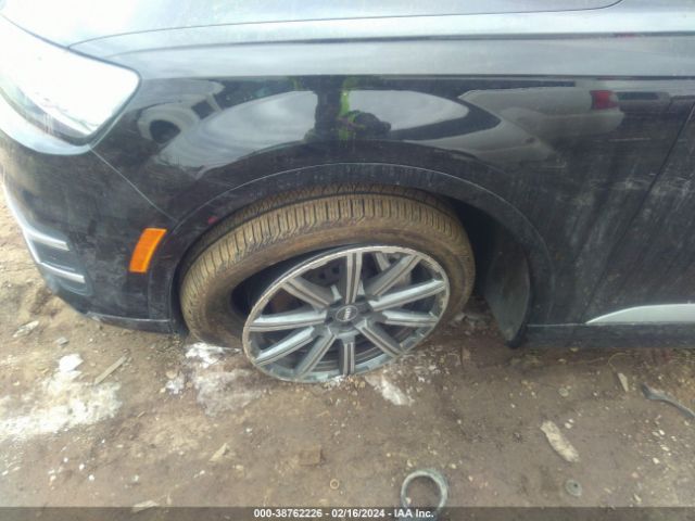 WA1VAAF79KD012876 Audi Q7 55 Premium