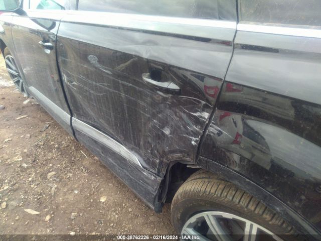 WA1VAAF79KD012876 Audi Q7 55 Premium