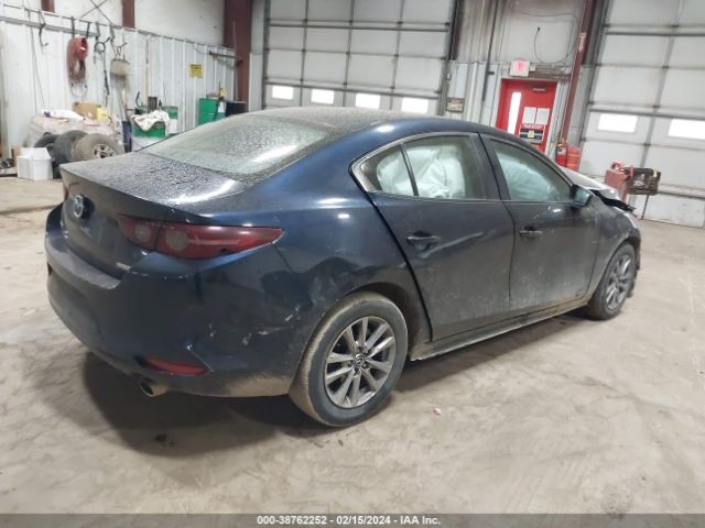 JM1BPAAL6M1320586 Mazda Mazda3 2.5 S