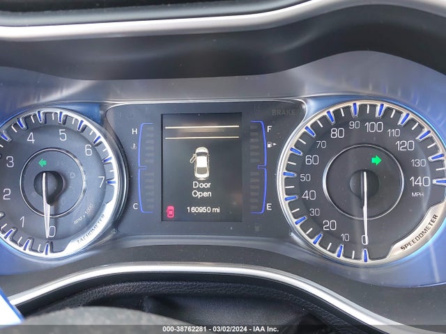 Chrysler 200 Limited 2015 1C3CCCAB6FN678273 Image 7