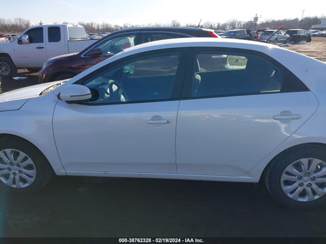2012 KIA FORTE EX VIN: KNAFU4A24C5493532