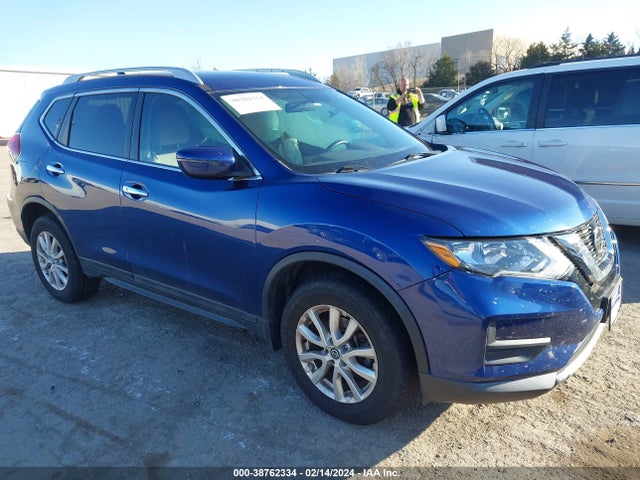 Nissan ROGUE SV 2018 5N1AT2MV3JC743499 zdjęcie główne
