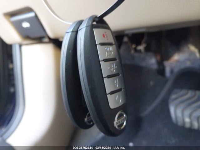 Nissan ROGUE SV 2018 5N1AT2MV3JC743499 Image 11