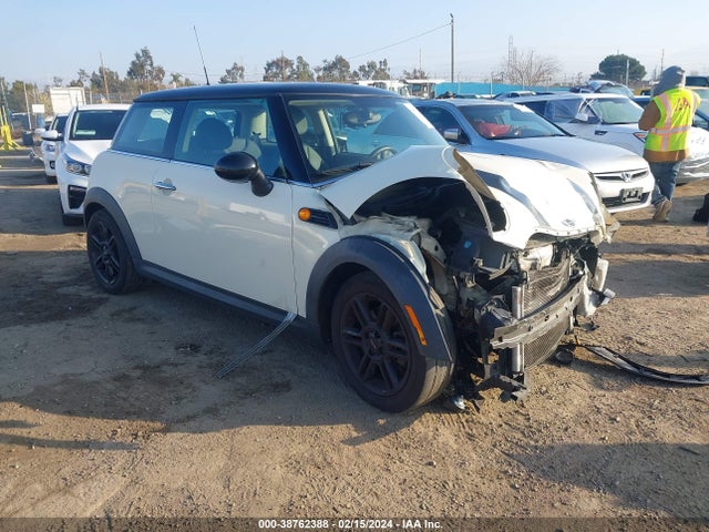 2013 MINI HARDTOP WMWSU3C59DT689396 Photo 0