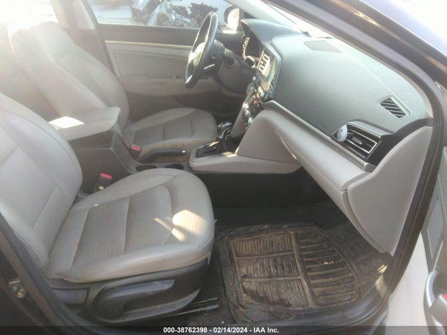 Hyundai Elantra Limited 2020 KMHD84LF2LU063496 Image 5