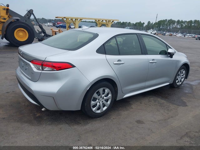 Toyota COROLLA LE 2021 JTDEPMAE0MJ150810 Image 4