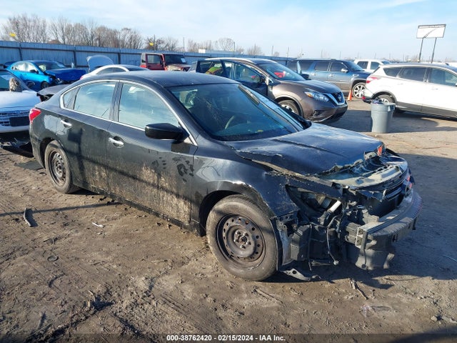 2017 1N4AL3AP7HN337682 main image