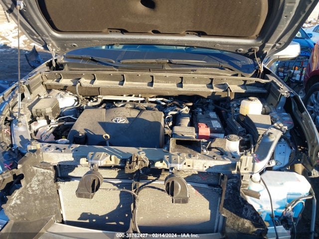 Toyota Highlander Le 2022 5TDBZRBH3NS240959 Image 10