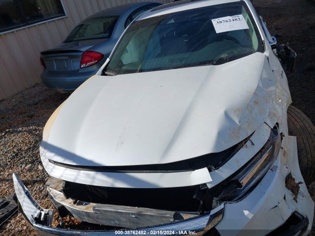 Honda Insight Touring 2019 19XZE4F96KE007759 Image 12