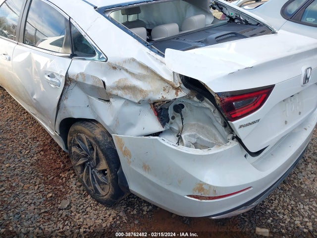 Honda Insight Touring 2019 19XZE4F96KE007759 Image 17