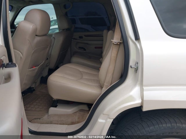 2005 CADILLAC ESCALADE STANDARD VIN: 1GYEC63N25R260288