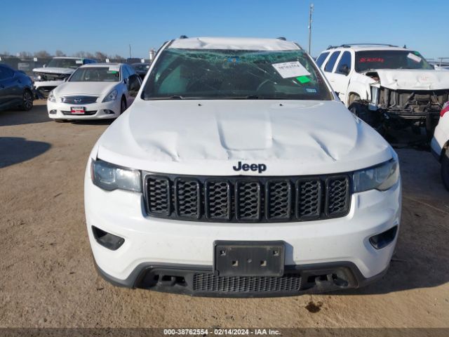 1C4RJFAGXJC382413 Jeep Grand Cherokee Upland 4x4