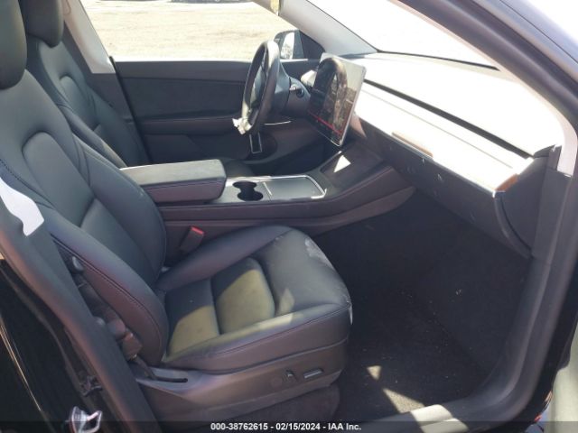 2022 TESLA MODEL Y 7SAYGDEEXNF444220 Photo 4