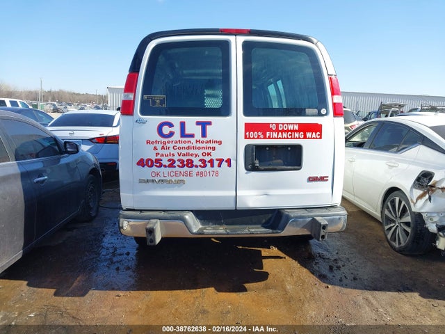 GMC Savana 2500 Work Van 2018 1GTW7AFG5J1906799 Image 16