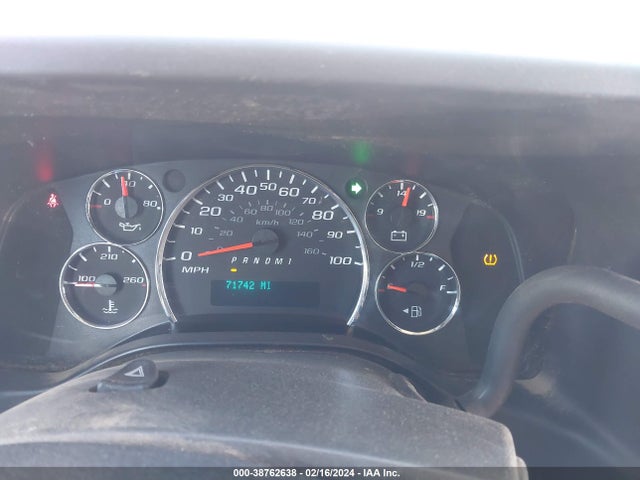GMC Savana 2500 Work Van 2018 1GTW7AFG5J1906799 Image 7