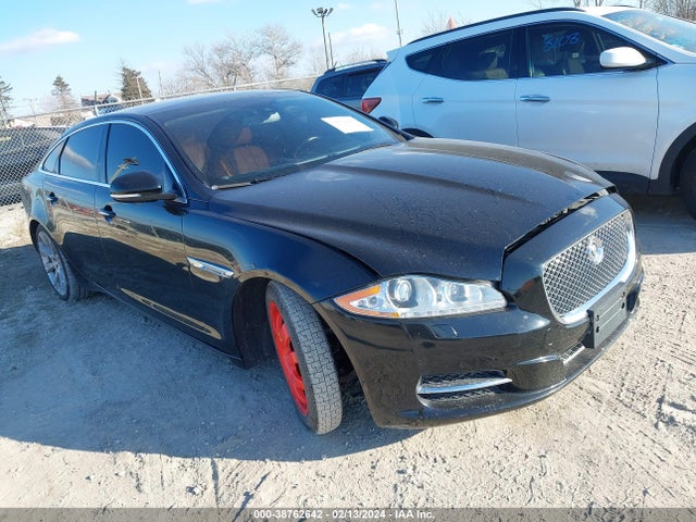 2013 JAGUAR XJ SAJWJ2GD6D8V44846 Photo 0