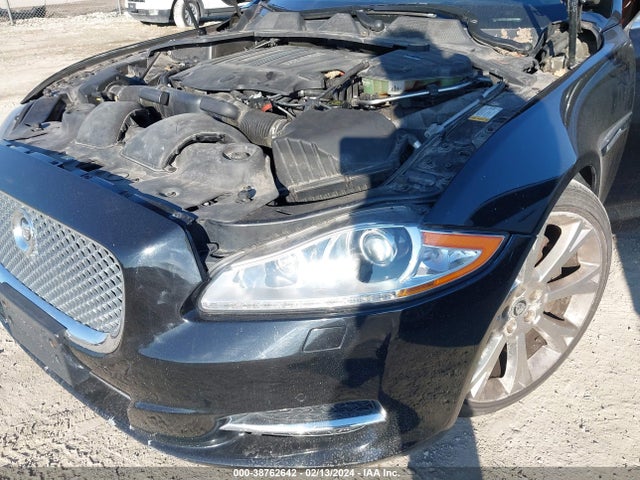 2013 JAGUAR XJ SAJWJ2GD6D8V44846 Photo 5
