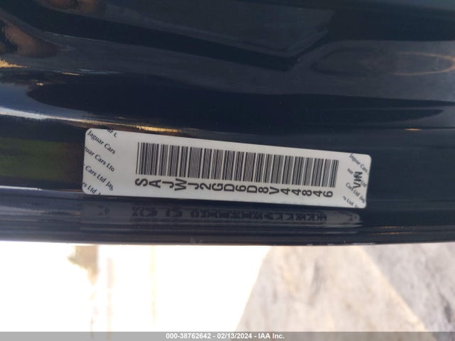 2013 JAGUAR XJ SAJWJ2GD6D8V44846 Photo 8