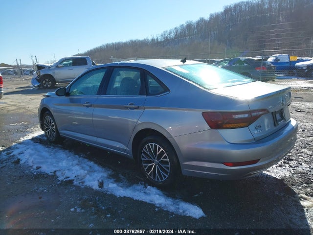 3VWCB7BU8KM209290 Volkswagen Jetta