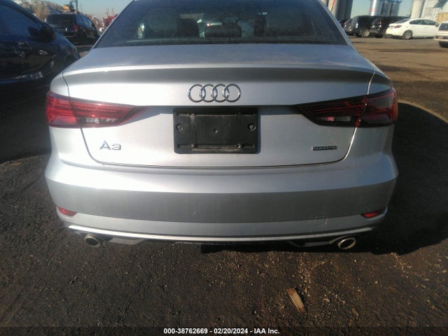 Audi A3 45 Premium 2019 WAUBEGFF6KA113038 Image 16