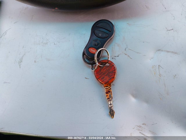 2000 DODGE GRAND CARAVAN SE VIN: 1B4GP44R2YB758364