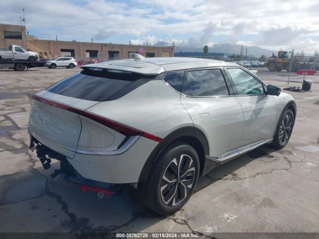 KNDC3DLC7N5053032 KIA Ev6 Wind